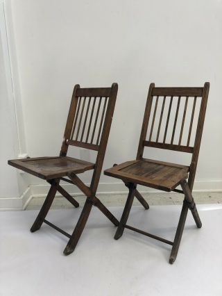 Vintage WOOD FOLDING CHAIRS Pair slat country wooden bistro wedding dining set 4 7