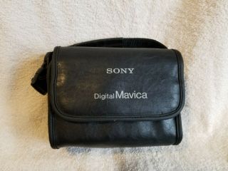 Vintage Collectable Sony Mavica MVC - FD88 1.  3 MP Digital Camera with 4