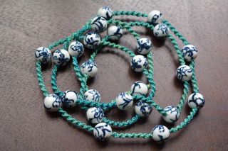 Vintage Chinese Blue & White Hand Painted Porcelain Bead Braided Necklace 2