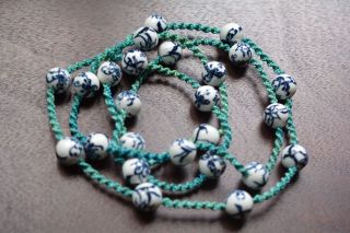 Vintage Chinese Blue & White Hand Painted Porcelain Bead Braided Necklace 3