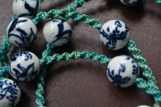 Vintage Chinese Blue & White Hand Painted Porcelain Bead Braided Necklace 5