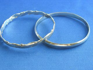 Vtg Two Solid Sterling Silver Round Bangle Bracelets – 34 Grams
