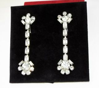 Vintage Signed Weiss Dangling Clear Rhinestone Clip On Earrings Costume Jewelry