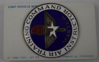 Vintage Usaf Air Training Command Master Instructor Metal Badge Pin 1976