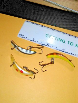 Old Lures Vintage F - 5 Flatfish In Great Shape Three Of Them All Different.