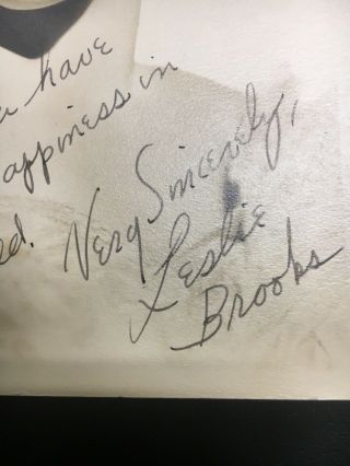 Vintage 5X7 Autographed Photo Of Leslie Brooks 2