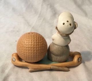 VINTAGE GOEBEL GERMANY GOLFER & BALL ON GOLF CLUB TRAY S&P SHAKERS CROWN 5