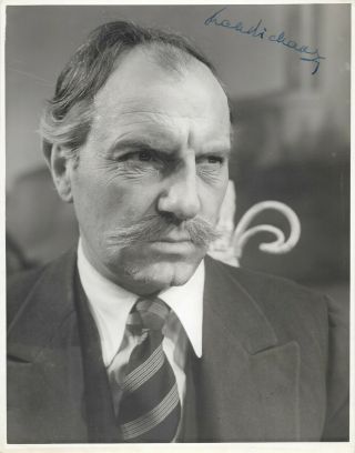 Ralph Richardson In A Day By The Sea Hand - Signed 1953 Vintage Mcbean 9.  75”x7.  75”