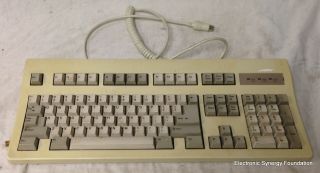 Vintage Keytronics 101wn63s - 38e Mechanical Clicky At/xt Keyboard Sw121567