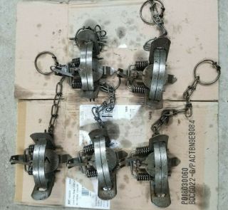 Victor Woodstream 1 1/2 Coil Traps NOS - 