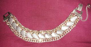 Vintage Gold Tone Chain Bracelet With Safety Chain 7.  5 " Long