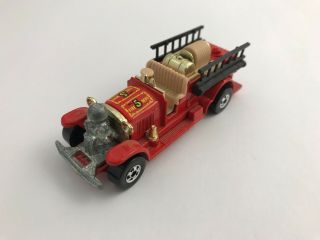 Hot Wheels Mattel - Old Number 5 No.  1695 - Firetruck - Vintage 1980 Hong Kong