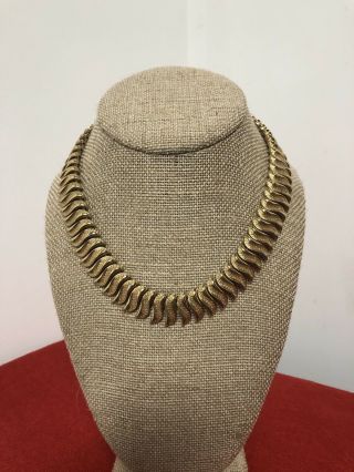 Stunning Vintage Signed Coro Gold Tone 16” Choker Necklace