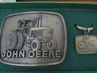 Unworn Vintage 1977 John Deere Belt Buckle & Matching Keychain Set