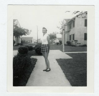 Vintage Photo Woman Shapely Plaid Shorts African American 1950 