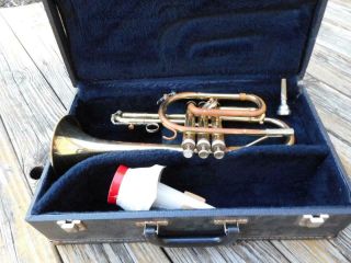Vintage King 602 Cornet With Case And Mpc / Mute