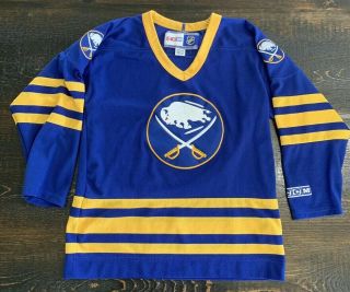 Vintage Buffalo Sabres Royal Blue Sewn Ccm Hockey Jersey Youth Size L/xl