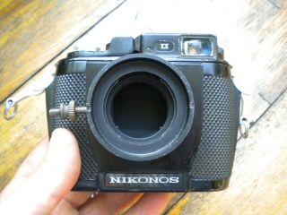Nikonos II Vintage Underwater Camera Nikon 35mm Nikkor Lens 8