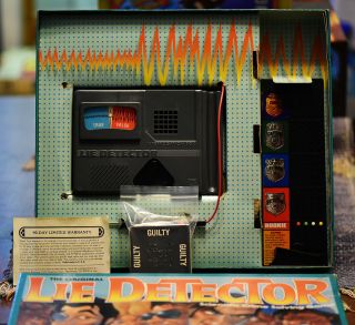 Vintage First Edition (1987) Lie Detector Board Game - 100 Complete In Vg Cond.