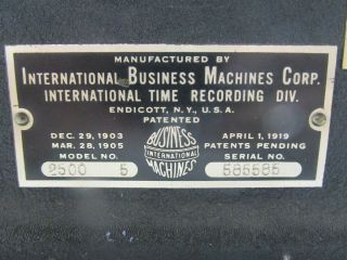 Vintage IBM International Business Machine Punch/Time Clock w Telechron Motor B3 5