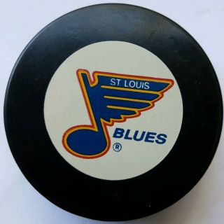 Vintage St.  Louis Blues Nhl Inglasco Official Hockey Puck Made In Czechoslovakia