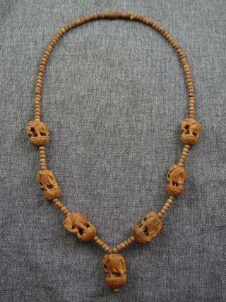 Hand Carved Wooden Elephants And Wooden Beads Necklace - 22 1/2 " Vintage