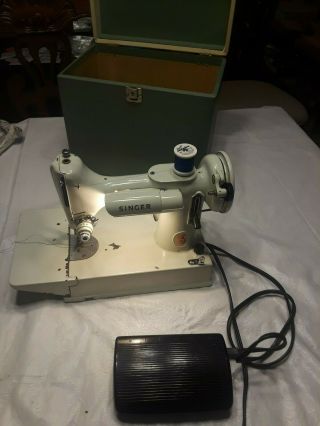 Vintage Singer Sewing Machine 221 221K 301a Rotating Hook Assembly 8