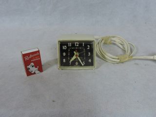 Vintage Alarm Clock General Electric Ge Made In Usa