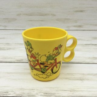 Vintage Walt Disney Mickey Minnie Yellow Plastic Childrens Cup Mug Handle
