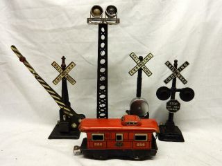 4 Vintage Marx “o” Gauge Railroad Lights And Signals,  C - 7 Ex & They Work Fine