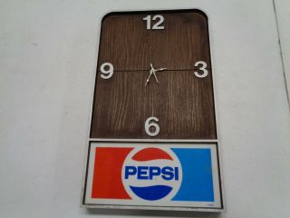 Vintage Pepsi Clock Plastic Wooded Pi - 1569