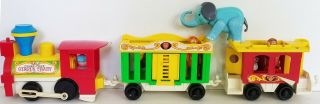 FISHER PRICE vintage LITTLE PEOPLE complete CIRCUS TRAIN 991 from 1979 it TOOTS 4