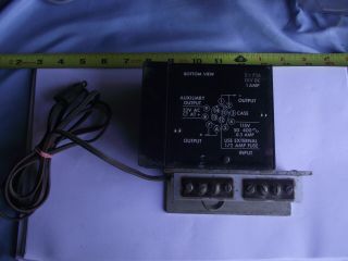 Vintage Engineered Electronics Power Supply 12v Dc 1 Amp Za 725.