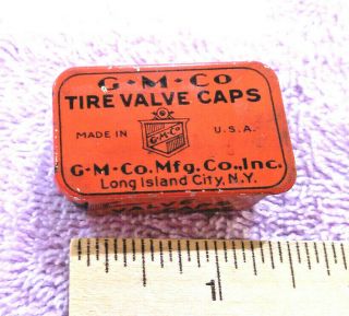 Vintage Metal Tin G M Co Tire Valve Caps Mfg.  Co. ,  Inc Long Is. ,  City N.  Y.