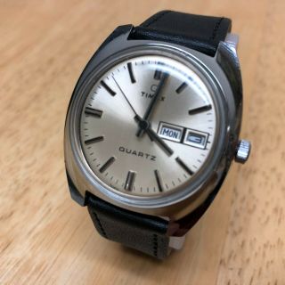 Serviced Vintage Timex Electric Mens Loud Beat Watch Hours Day Date Battery