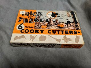 Vintage Halloween Holiday Metal Cooky Cutters Trick Or Treat