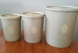 Vintage Tupperware Avocado Green Canisters Set Of 3 Nesting W/lids