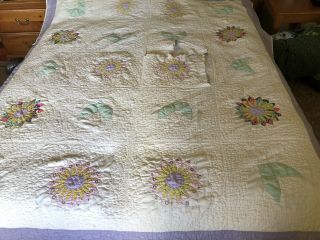 1930s Vintage Hand Stitched Grandmothers Flower Cutter Quilt 67 X 77