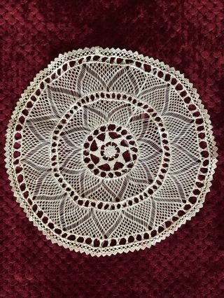 Vintage French Teneriffe And Crochet Lace Doily Diameter 12 "