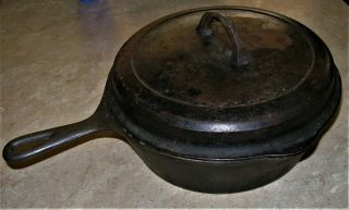 Vintage Unmarked 3 " Deep 9 Inch Cast Iron Skillet Unmarked W Lid Cowboy Cookout
