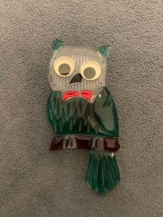 Vintage Lucite Owl Brooch Or Pin