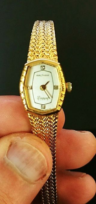 Vintage Waltham Diamond Quartz Gold Tone Ladies Wrist Watch