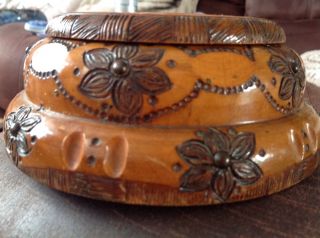 Unusual Vintage Style Wooden Box Very Decorative 5