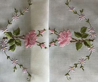 GORGEOUS VINTAGE LINEN HAND EMBROIDERED TRAY CLOTH PINK ROSES 5