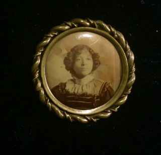 African American Young Lady Photograph Vintage Mourning Pin Brooch