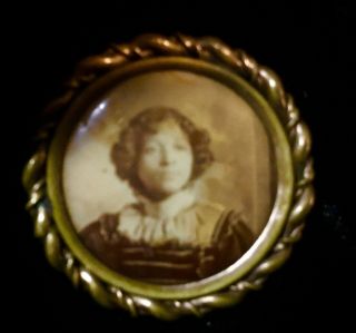 African American young lady photograph vintage mourning pin brooch 6