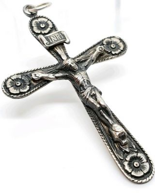 Ornate Vintage Signed Sterling Silver Floral Jesus Crucifix Cross Pendant