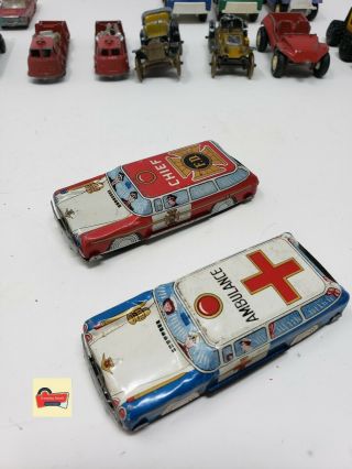 Vintage Tn Tin Litho Ambulance Friction Car And Fire Chief Body Made In Japan