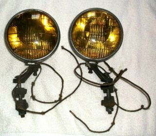 Antique / Vintage Tractor Fog Light Matching Pair W/ Mounting Brackets Yellowish