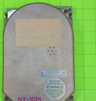 Vintage Collectible 33mb 5.  25in Hard Drive St - 238 Seagate Gems